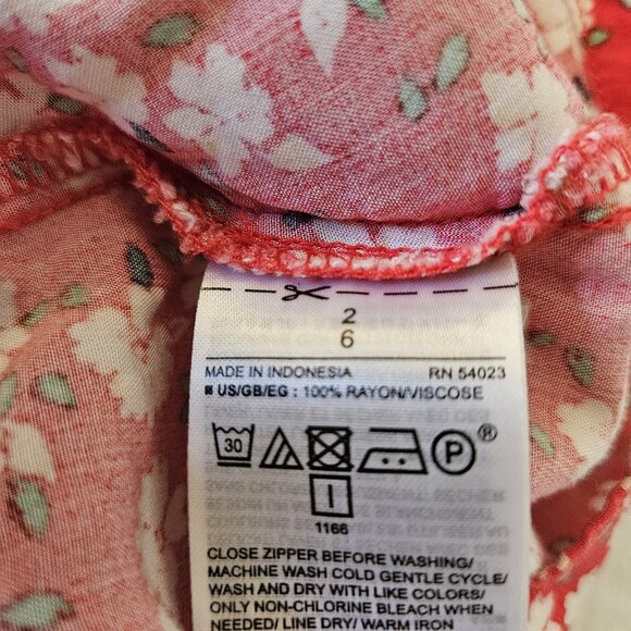 GAP Red Floral Mini Dress Women’s Size 2 Short Sleeve V-Neck Fit & Flare - Picture 5 of 16
